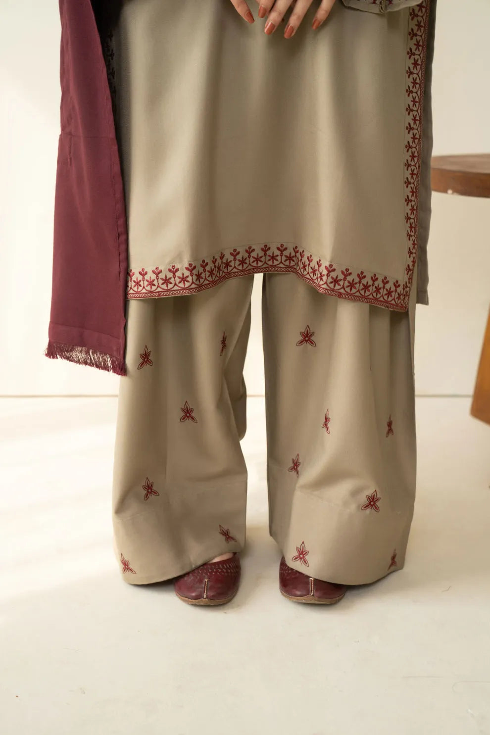 Romaisa Embroidery 3pcs