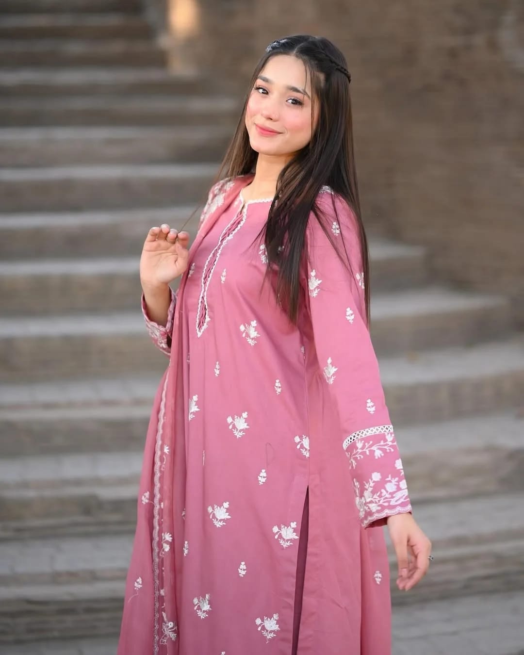 Blush 3 piece Embroidery