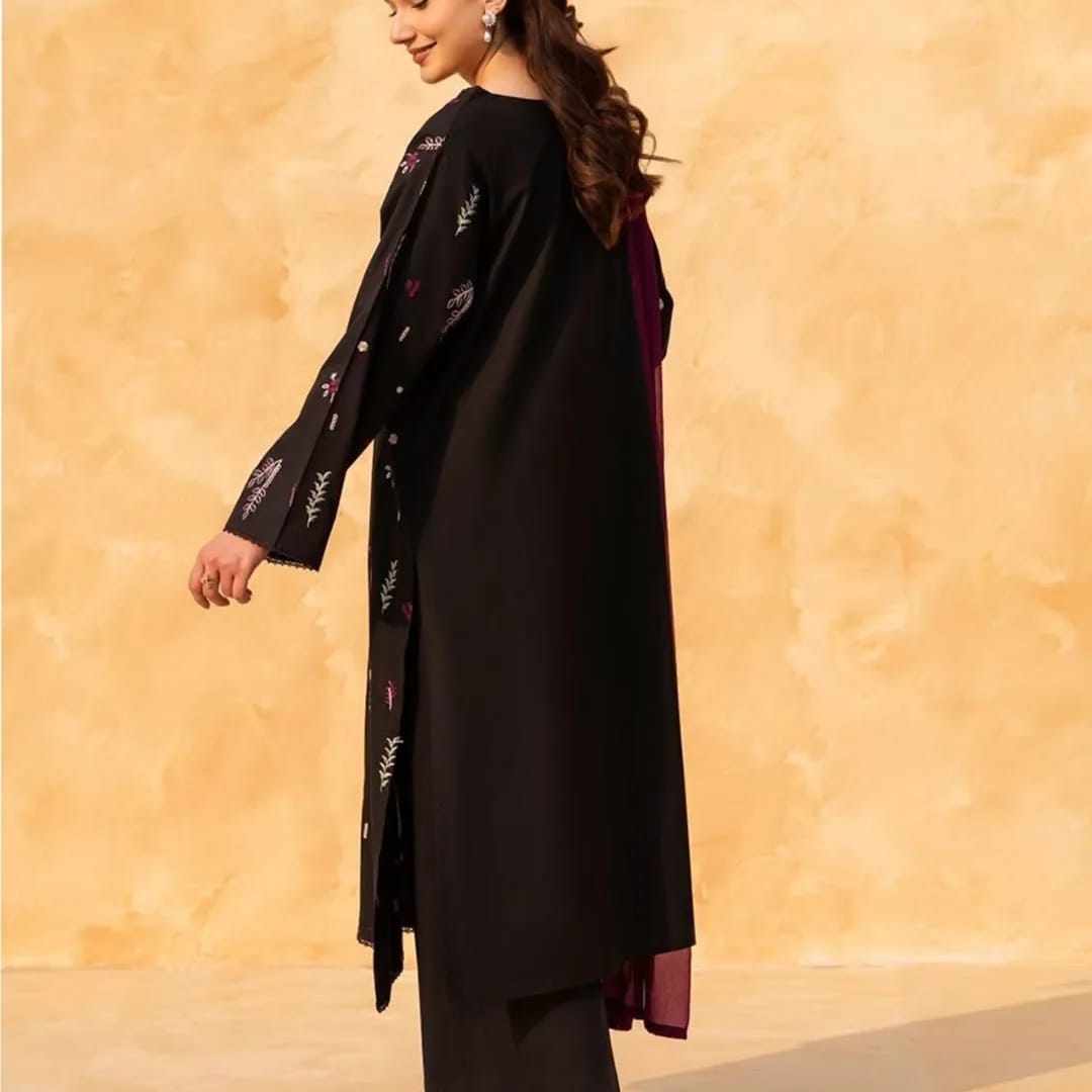 Diana Embroidery 3 piece